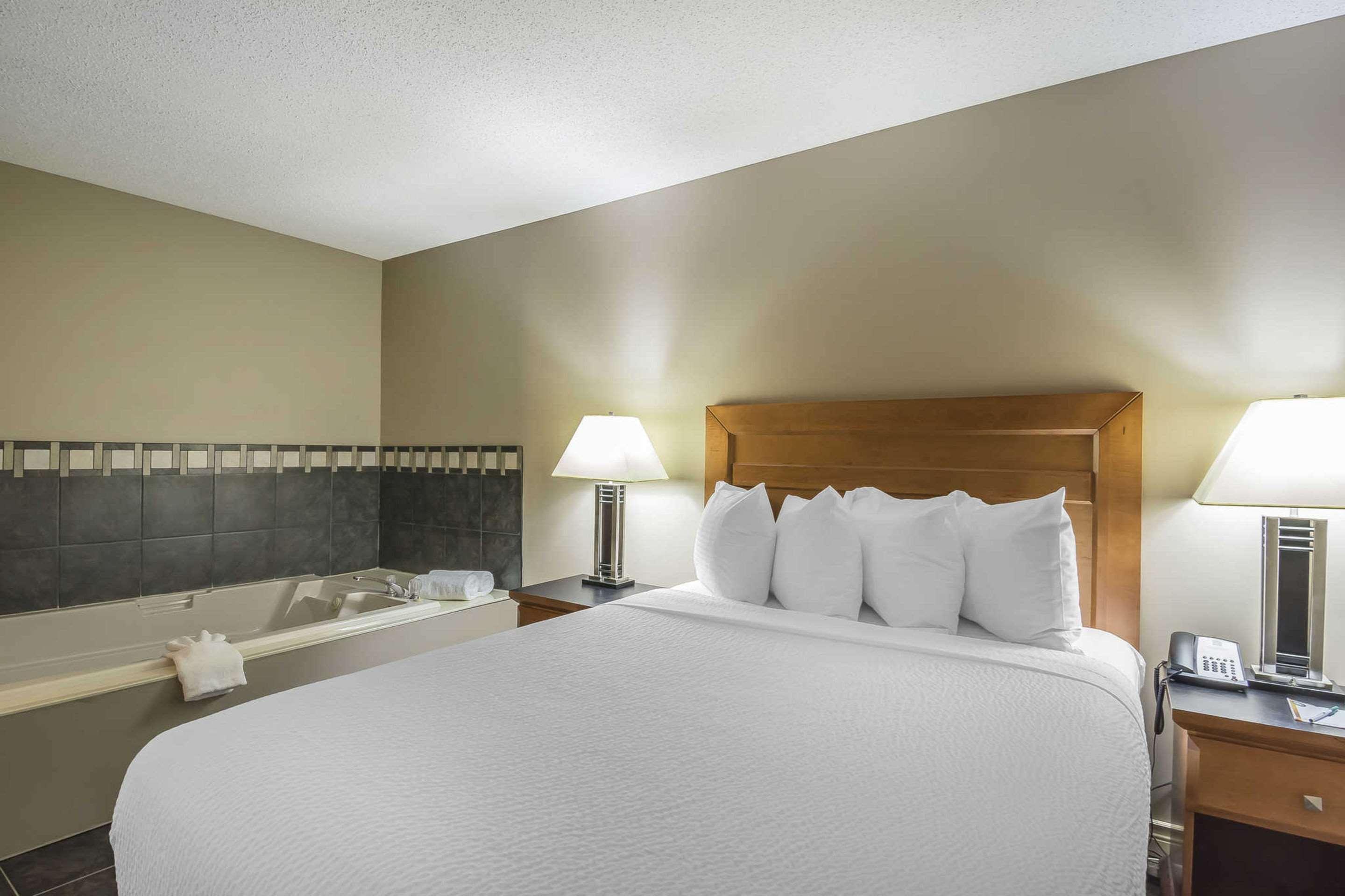 Quality Inn West Edmonton Exteriér fotografie