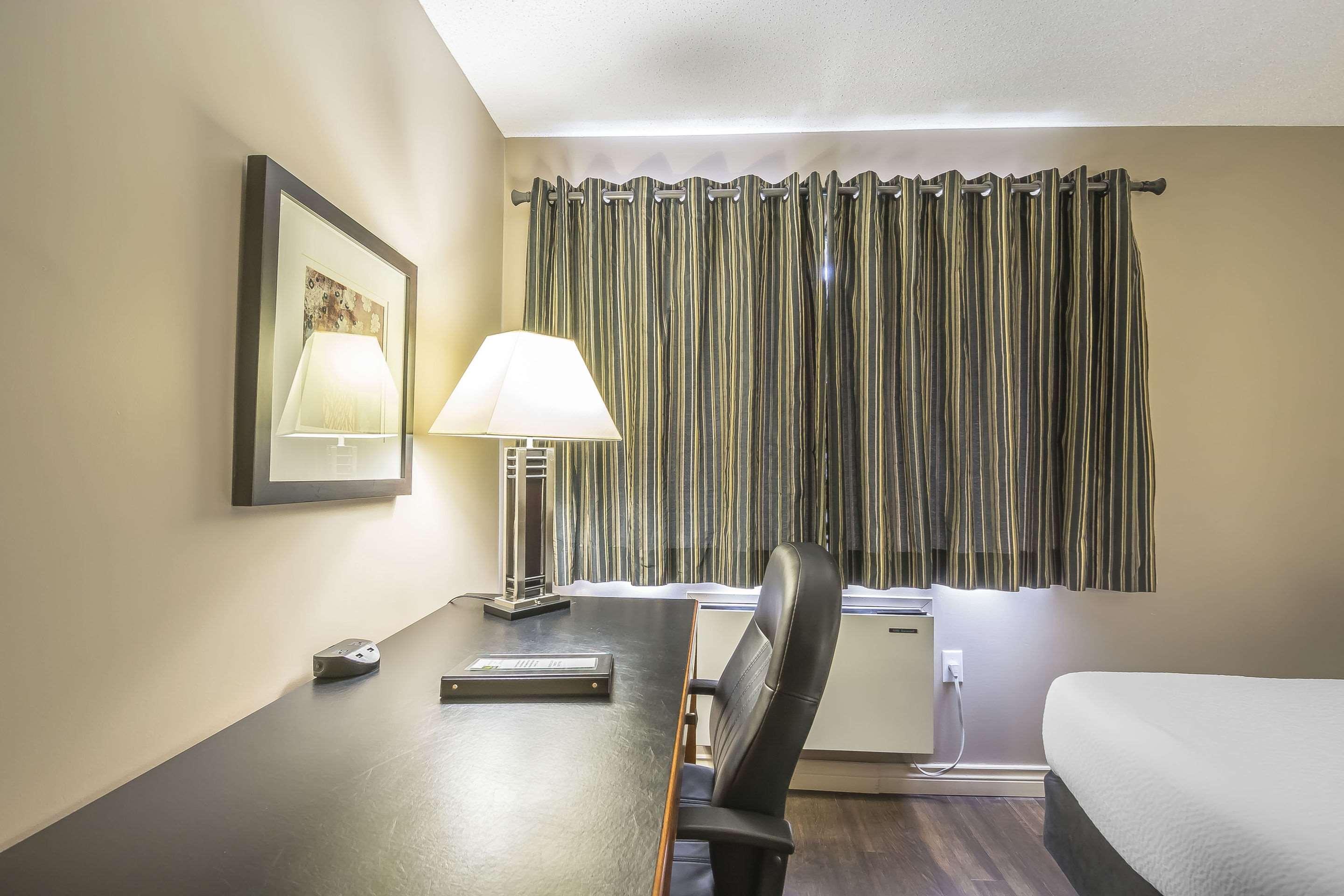 Quality Inn West Edmonton Exteriér fotografie